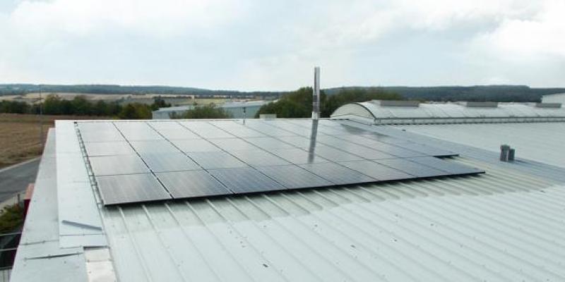 Dachanlage-Niederlauer